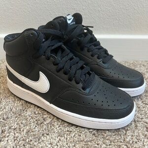 NEW Nike Court Vision Mid Sneaker